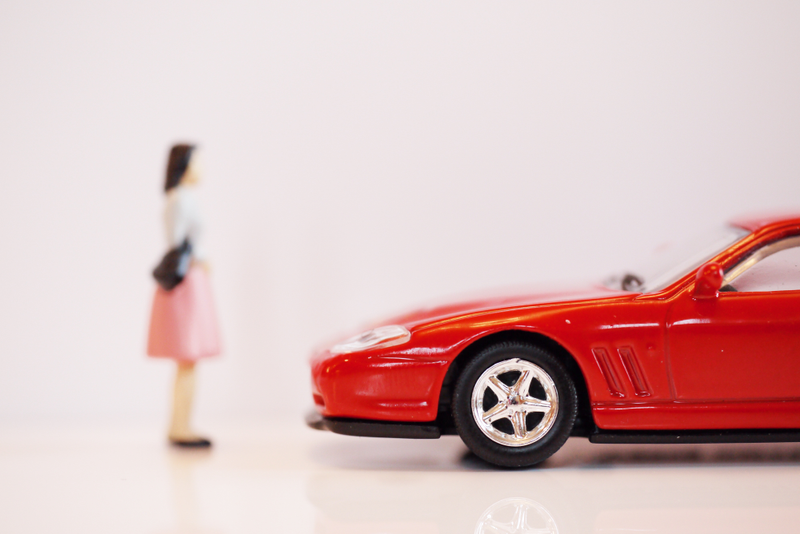Illustration for article titled Kyosho Ferrari 2 1/64 #48 - Project Prancing Horse #48 - 2002 Ferrari 575 Maranello